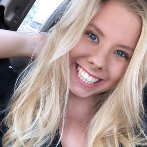 Meet your Posher, Briana